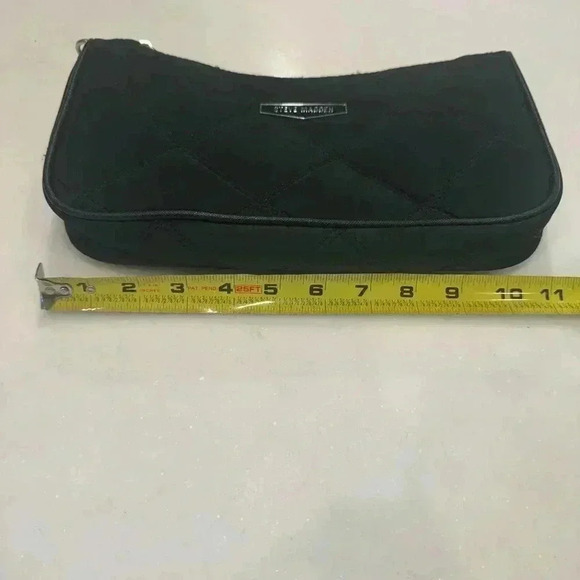 NWOT Steve Madden wristlet black quilted with silver hardware. - Picture 11 of 14